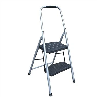 सुरक्षा छोटी सीढ़ी